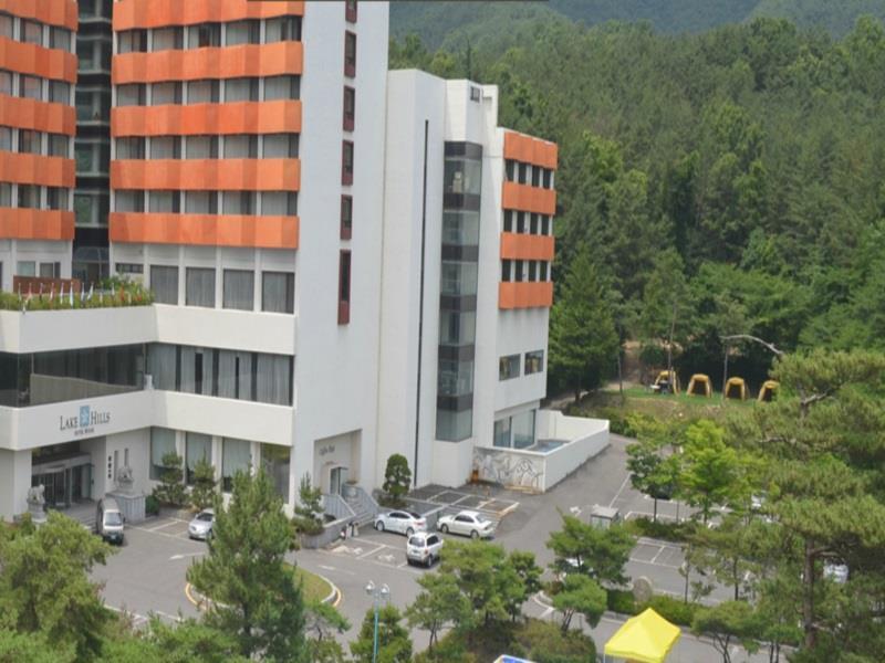 Lake Hills Bugok Resort Changnyeong Exterior foto