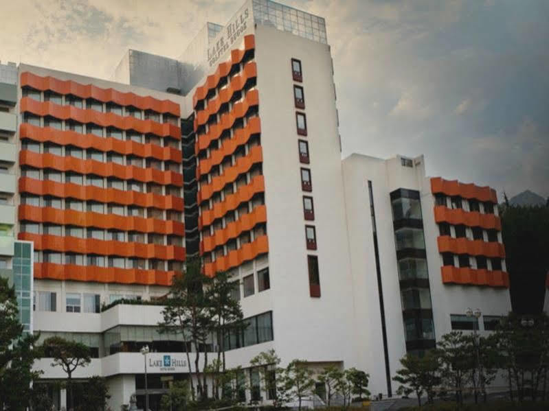 Lake Hills Bugok Resort Changnyeong Exterior foto